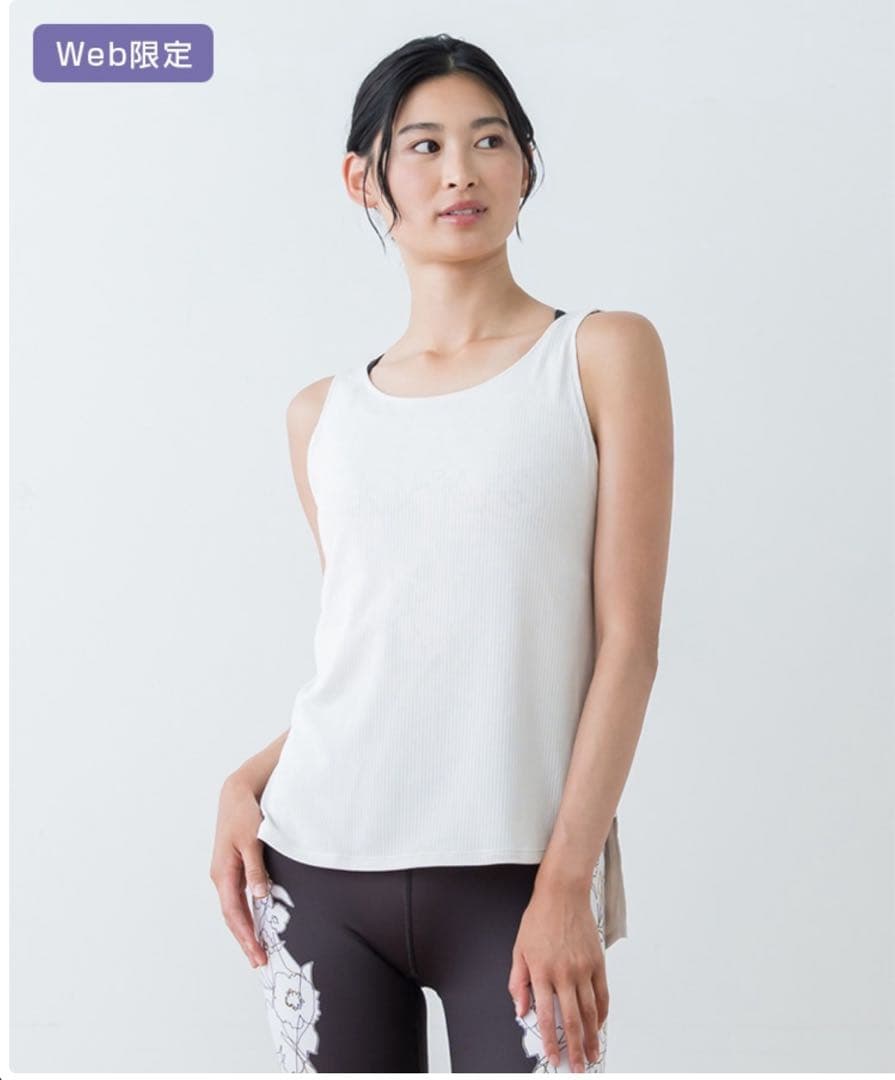 新品未使用⭐︎ドローイングフラワーセパレートタンクトップS