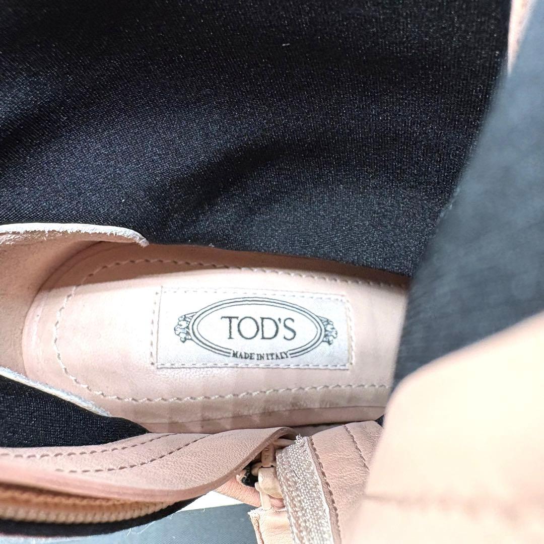 未使用品 TOD'S アレッサンドロデラクア コラボ アンクルブーツ 【35】