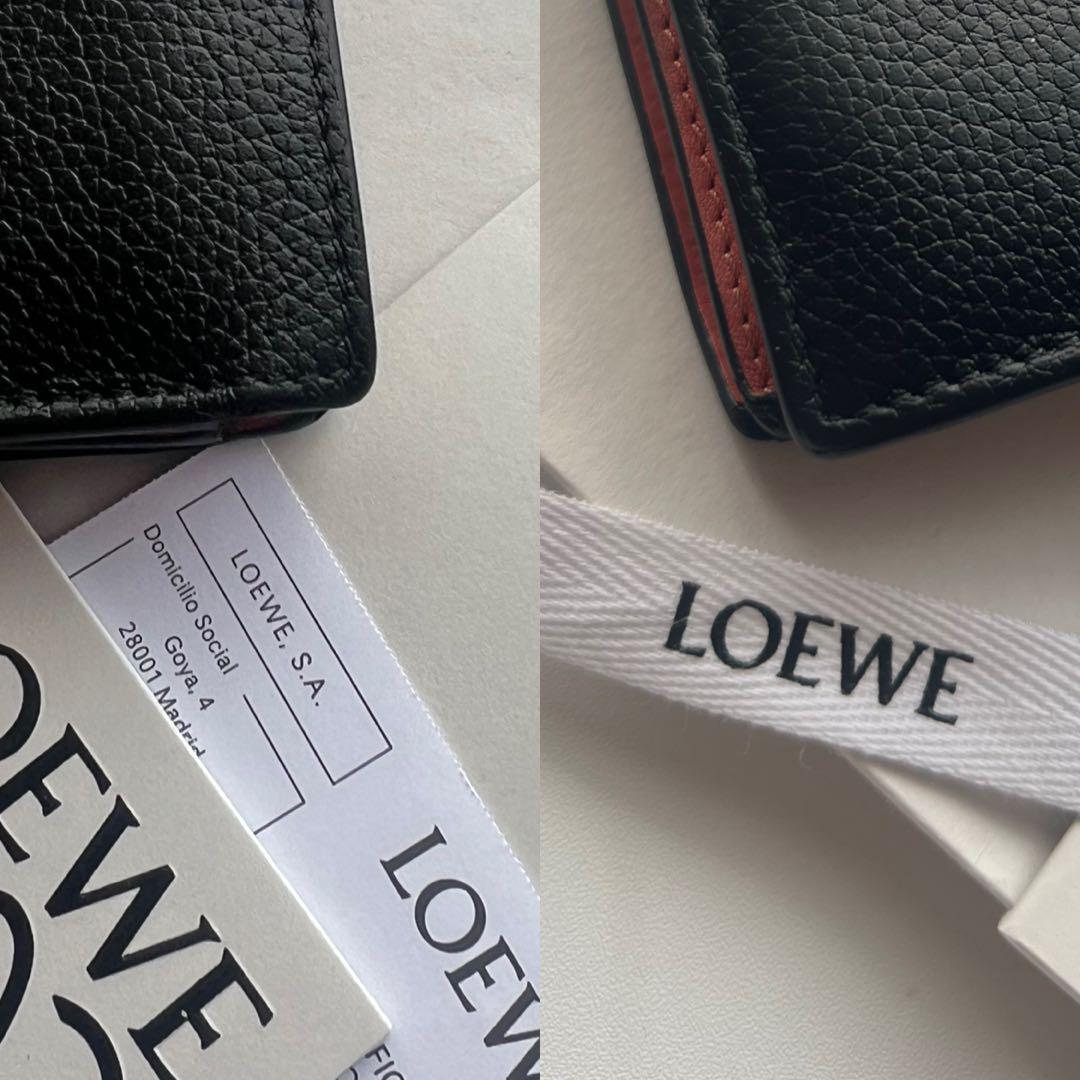 251 極上美品 LOEWE ロエベ 2つ折り財布