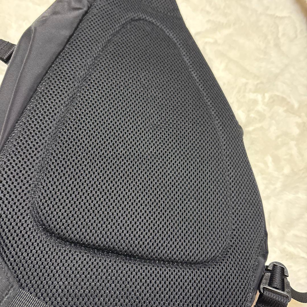 Patagonia パタゴニア　ボディバッグ