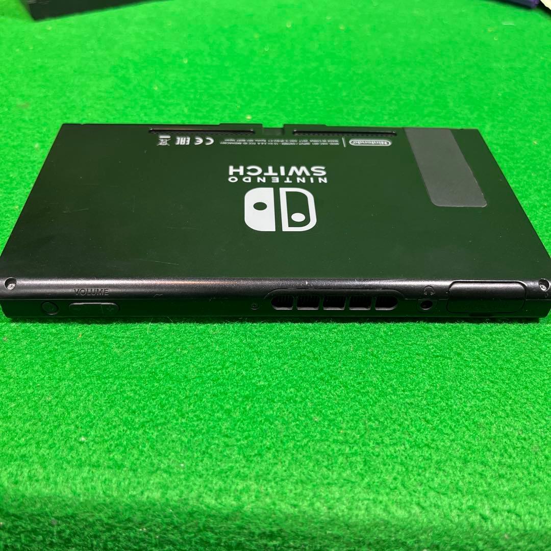 Nintendo Switch 本体のみ　ドッグ付き