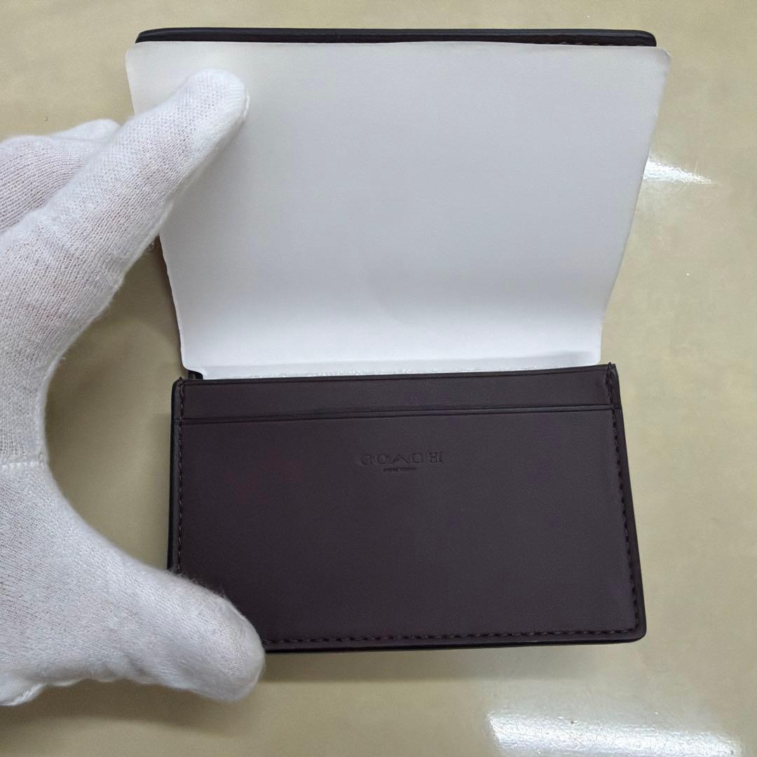 新品未使用　コーチ　カード入れ　名刺入れ