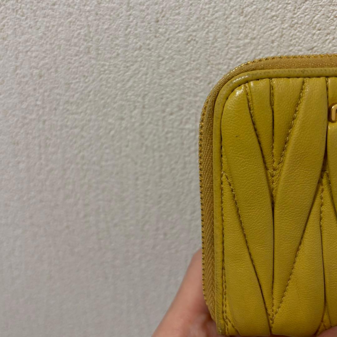 MIU MIU -♡̷̷̷マテラッセ 折り財布