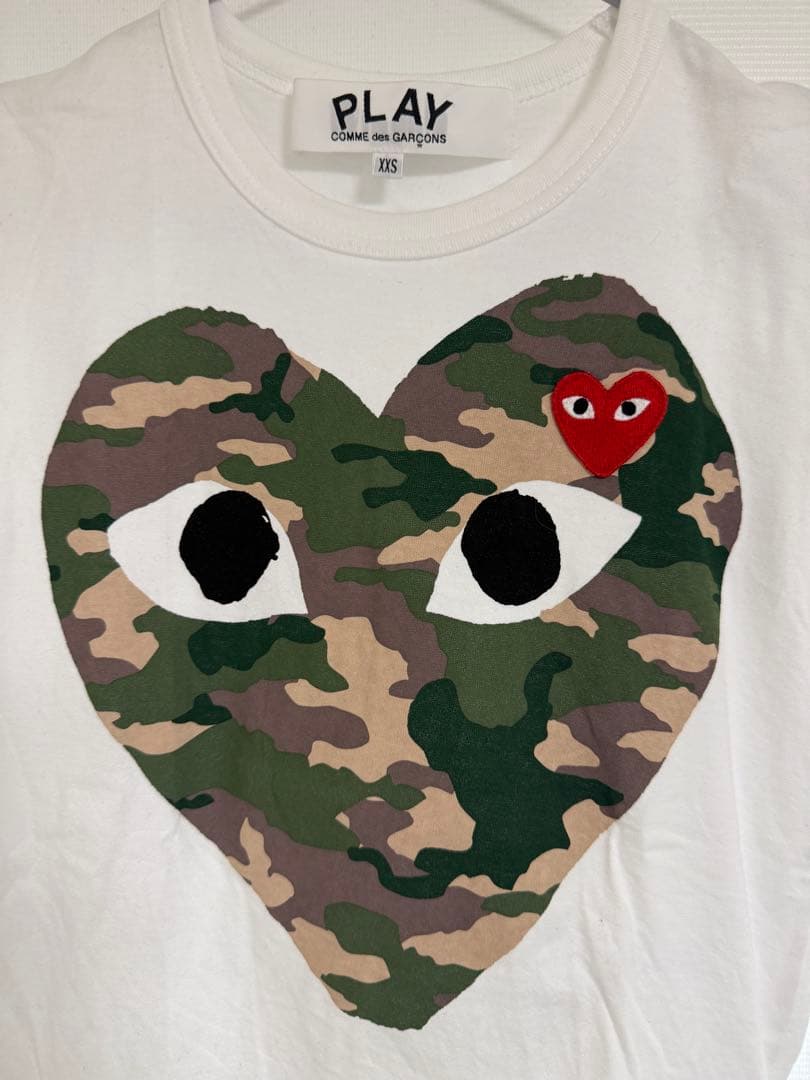PLAY COMME des GARÇONS 迷彩柄ハートTシャツ XXS