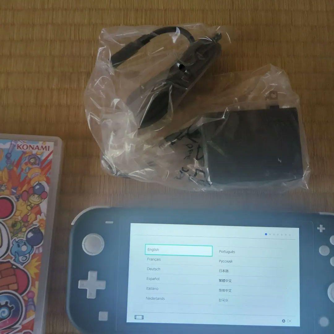 Switchライト本体グレーとボンバーのソフト
