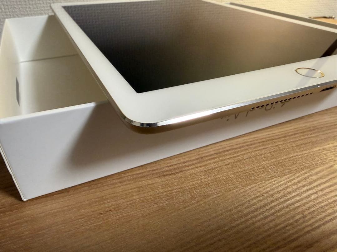 Apple iPad Air 2 ゴールド 64GB Wi-Fiモデル
