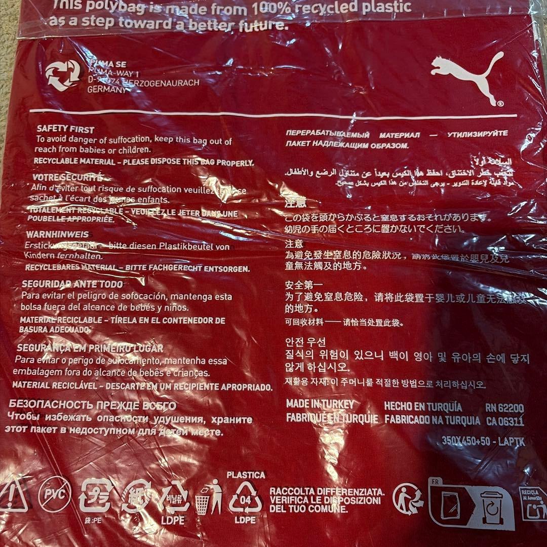 新品フェラーリ プーマ　F1 チームTシャツ