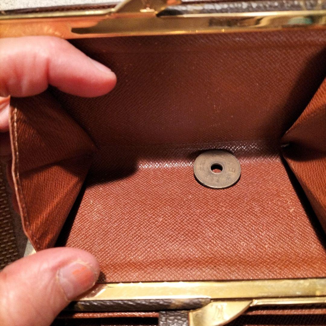 Louis Vuitton 二つ折り財布 ブラウン。お下げしました。