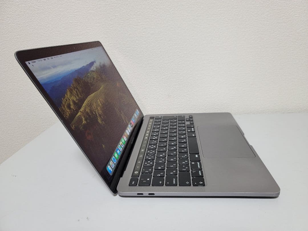上位モデル　MacBook Pro 2020 13インチ 16GB/512GB
