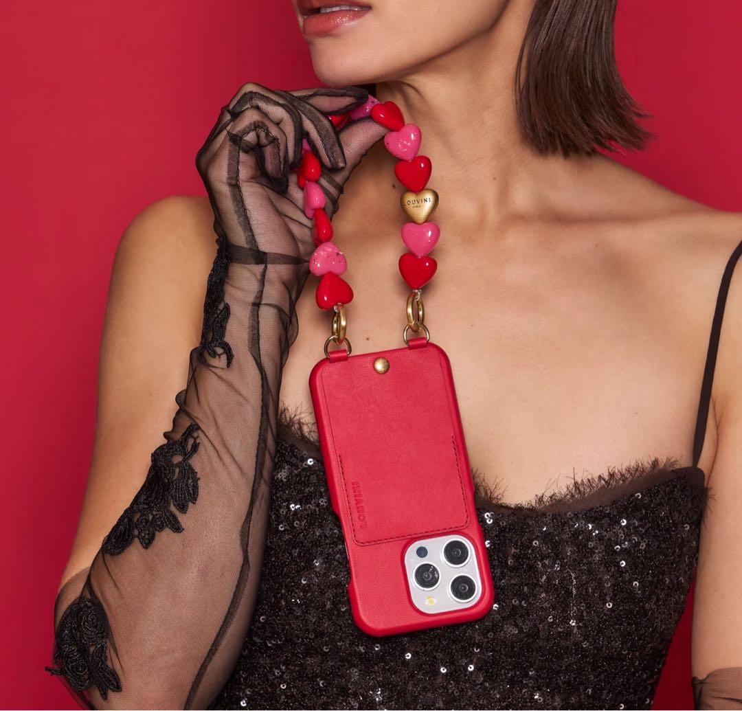 LOUVINI PARISスマホ用ハンドストラップ　最終お値引き！