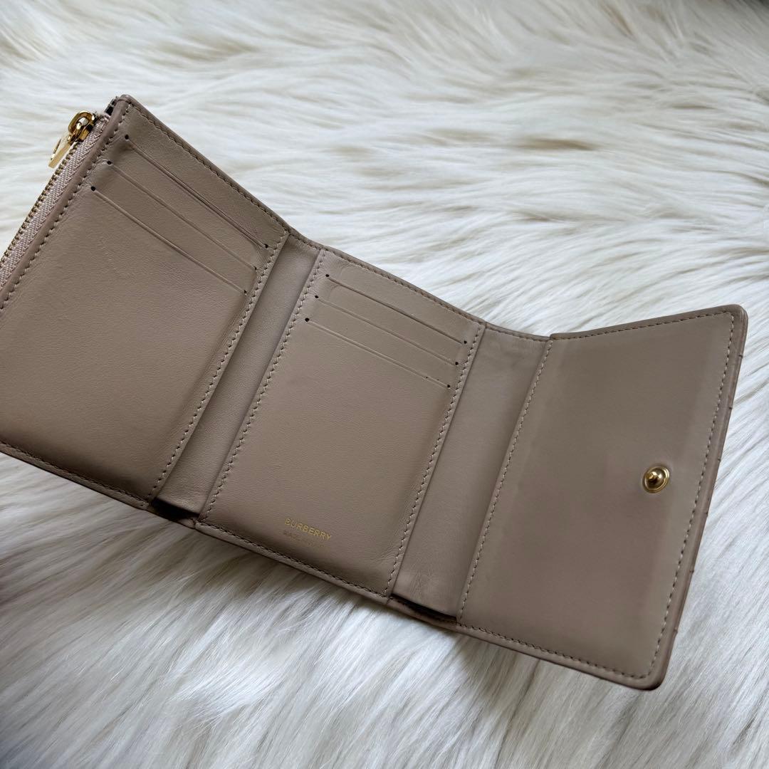 バーバリー ローラ コンパクトウォレット TB ロゴ レザー 三つ折り財布