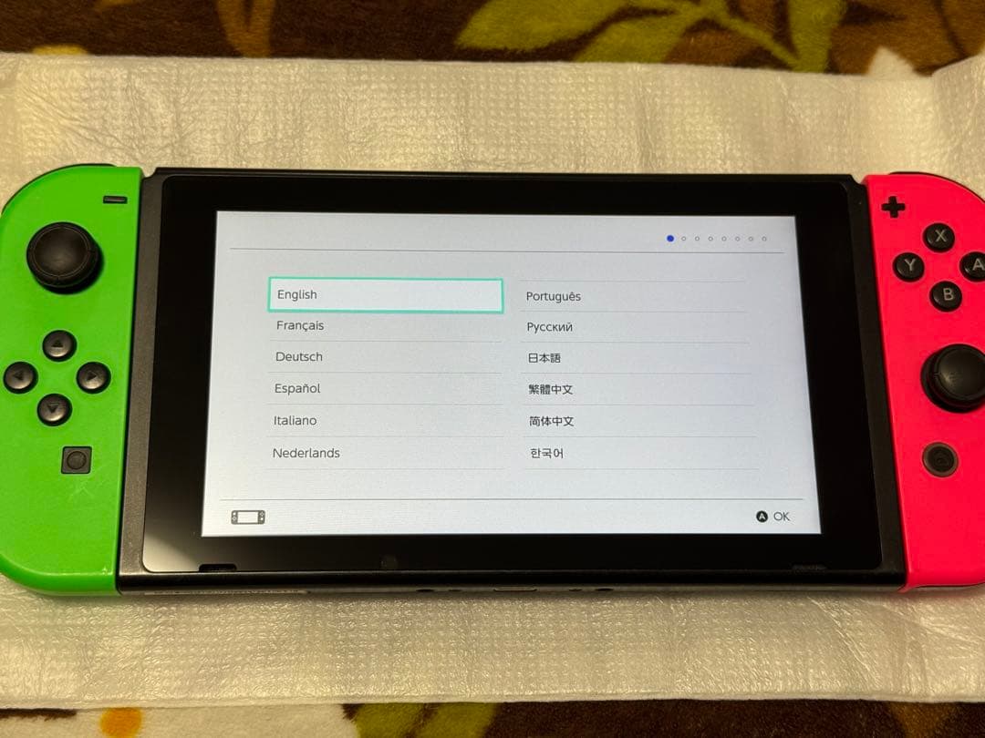 任天堂スイッチ　本体　スプラトゥーン2セット　スプラカラー　Splatoon