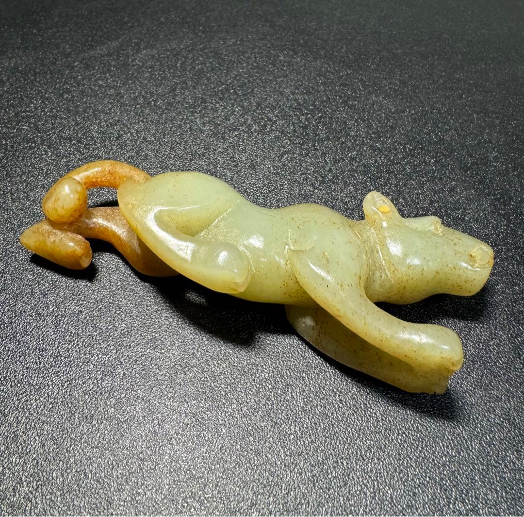u*0様 漢時代 和田玉 高古玉 虎　紋彫り件 時代物 中国古美術 骨董品本玉