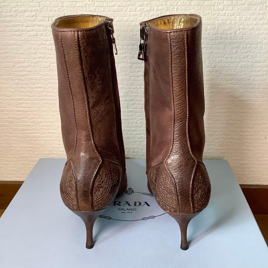 新品!PRADA~プラダ ショートブーツ 極上カーフ ポインテッドトゥ22.5㎝