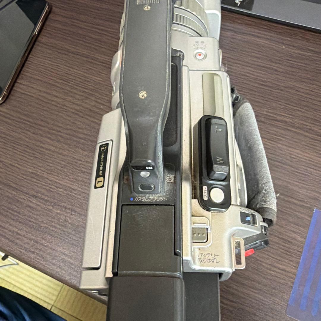 S*N様 SONY DCR VX2000 DVビデオカメラ