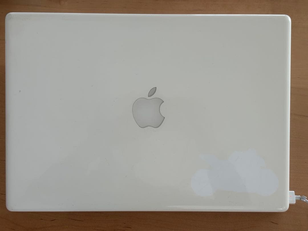 【HDD→SSD換装済み】MacBook 5.2（2009年）【ジャンク品扱い】