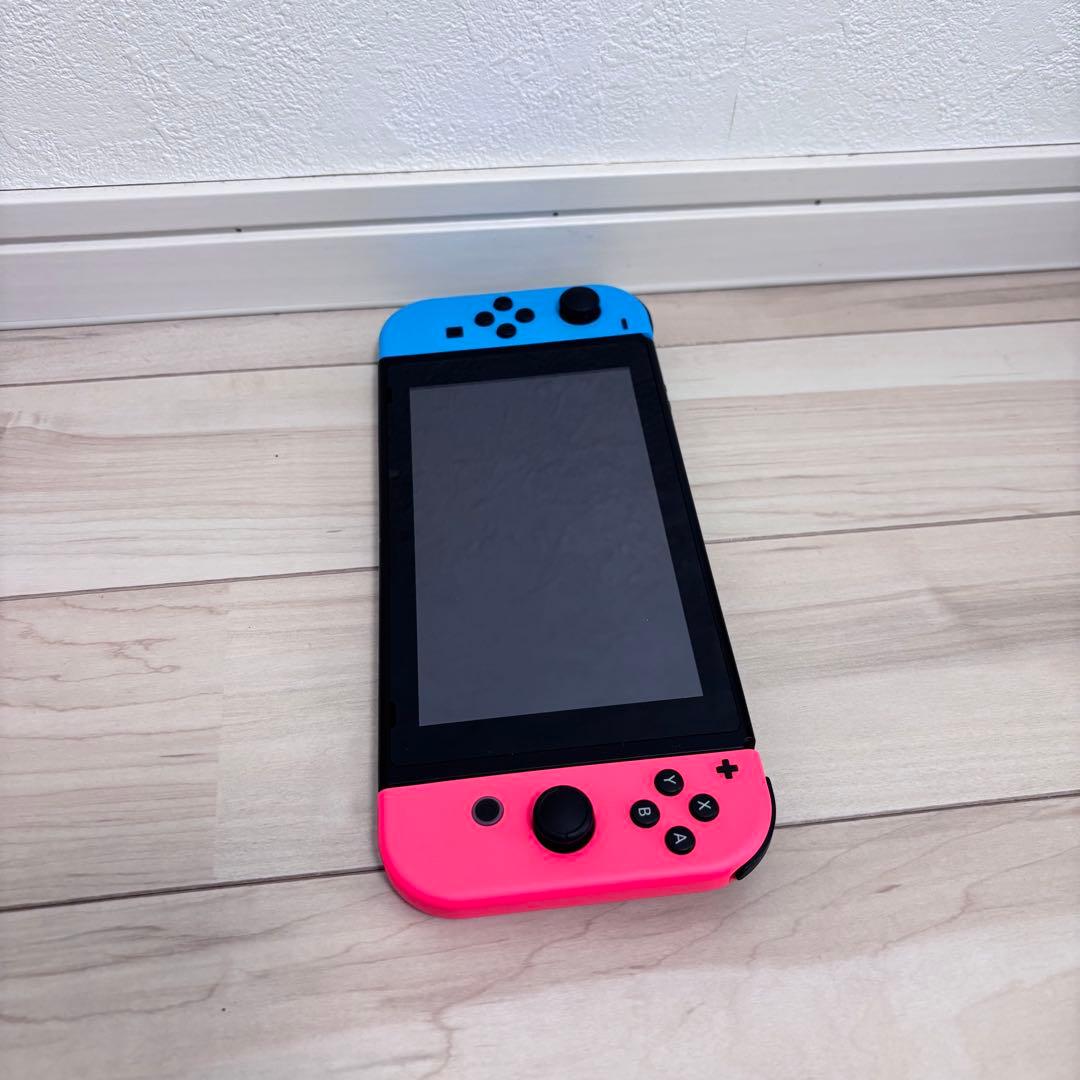 【未使用に近い】バッテリー強化版　Nintendo Switch スイッチ　本体