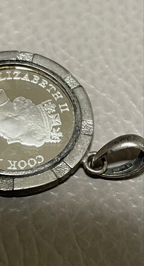 專用です　ラッセン シルバー  トップ ドルフィン ネックレス