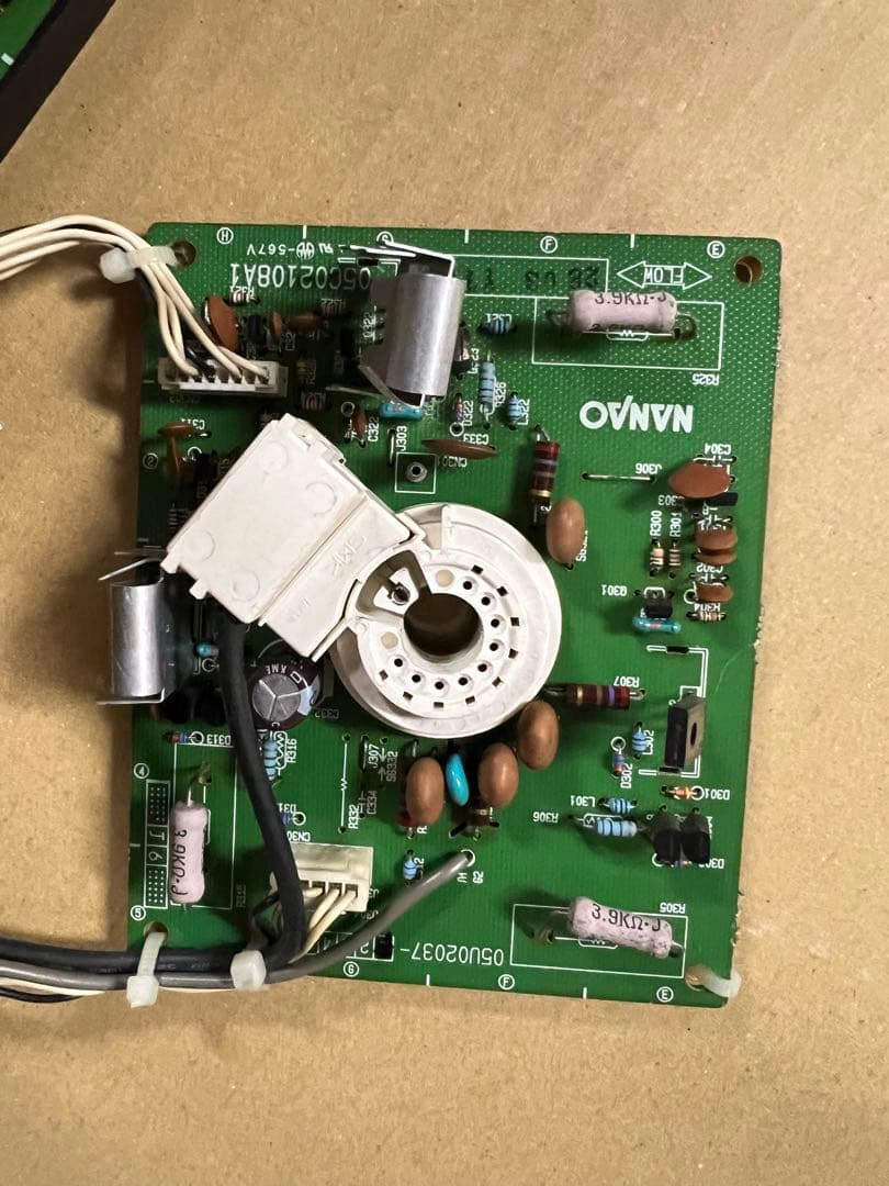 ナナオ　CRT基板　MS8-26ジャンク