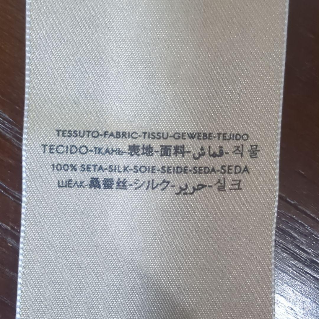 GUCCI　グッチ　ビー　シルク　ポケットチーフ　ポケットスカーフ　スーツ