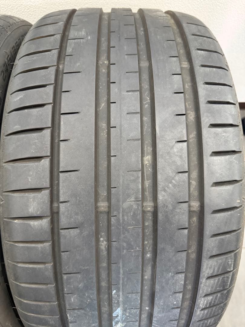 FALKEN AZENIS FK520L 275/35R19 2024年製 2本