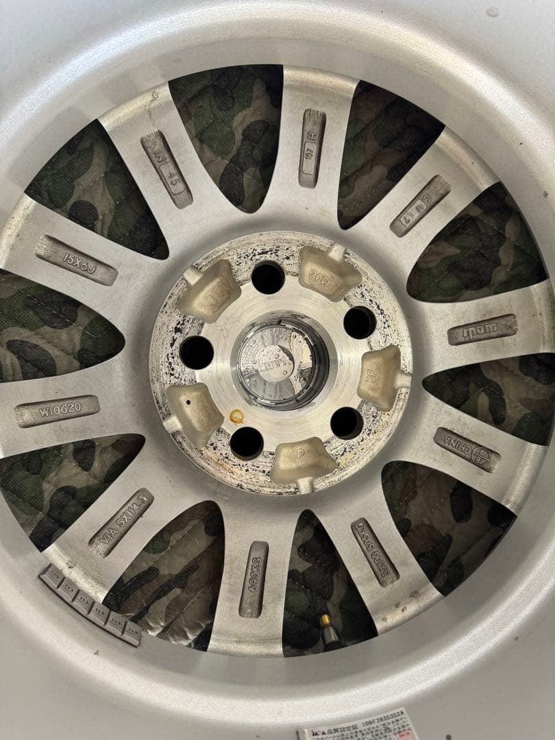 60 ravrion RS01 4本セットアルミホイール 15インチ 6J 5穴