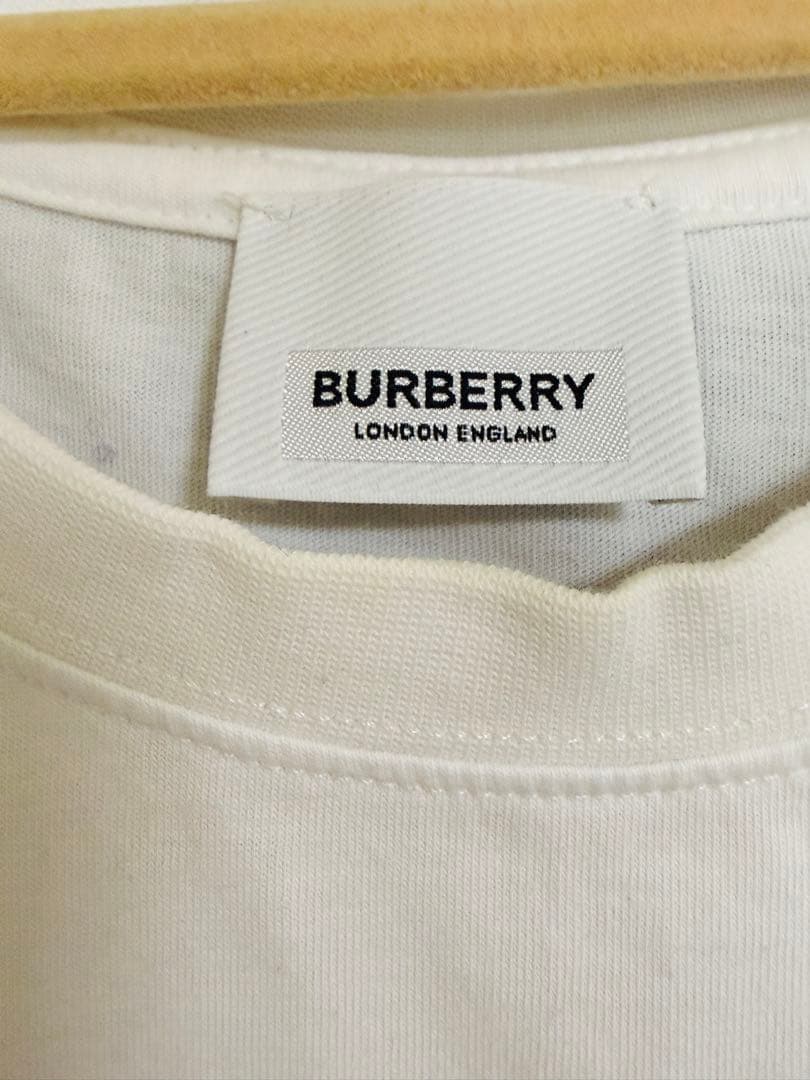 BURBERRY ロゴ白Tシャツ 14y 164cm