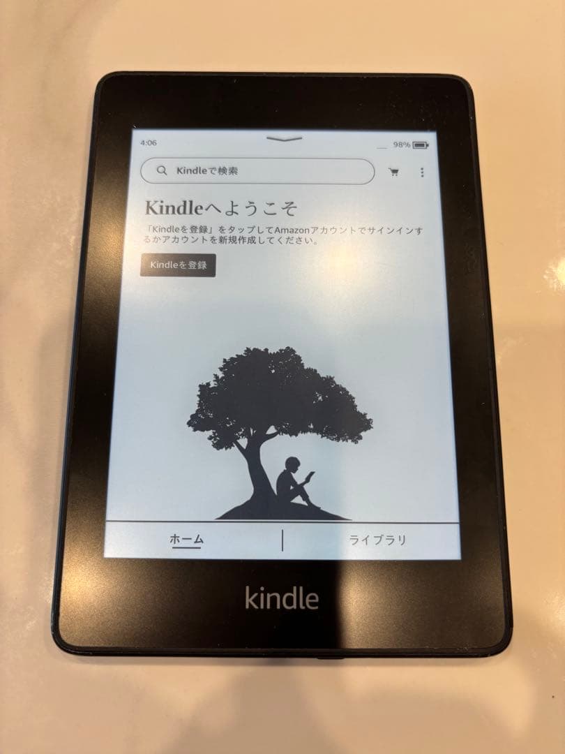 Kindle Paperwhite 第10世代6インチ 本体　ケース付