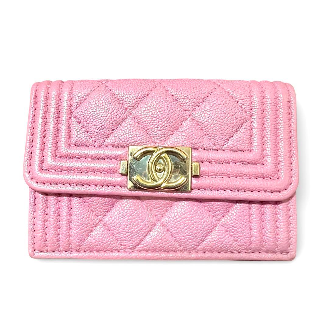 シャネル CHANEL ボーイシャネル キャビアスキン マトラッセ 三つ折り財布