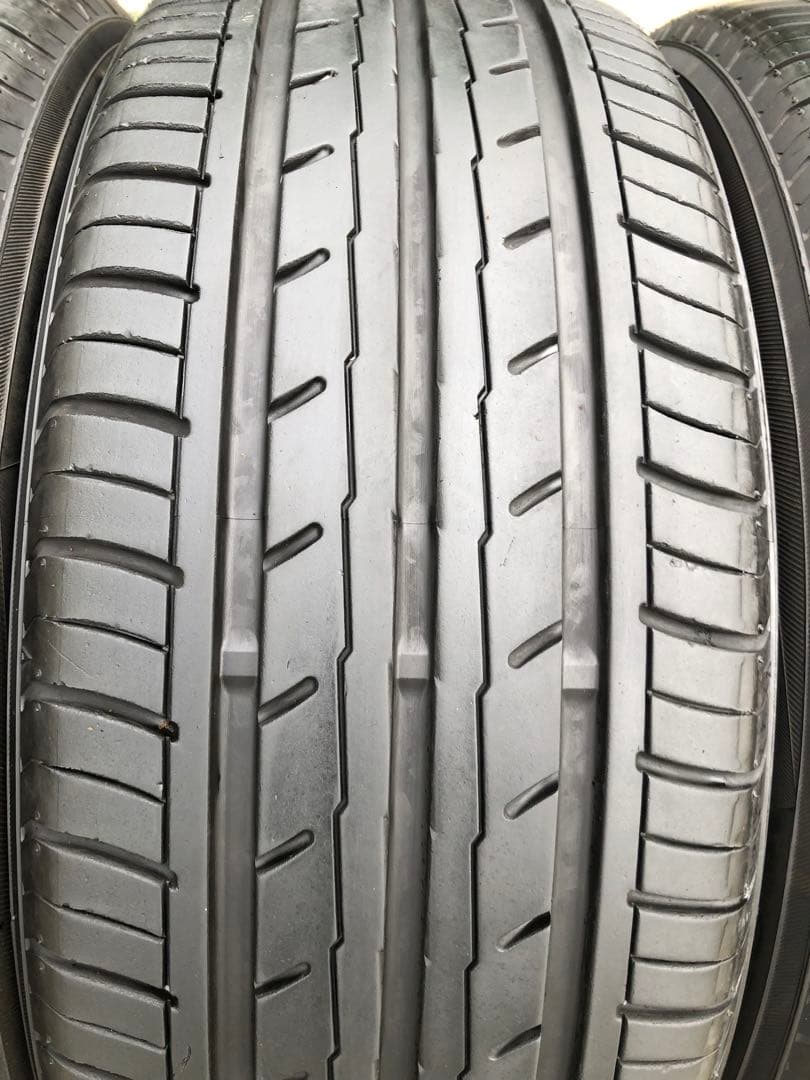 215/45 R17 Yokohama BluEarth-ES32ラジアルタイヤ