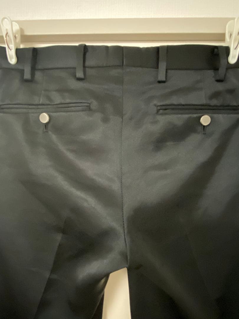 SOS TE NUTO タキシード風サテンジャケットセットアップ
