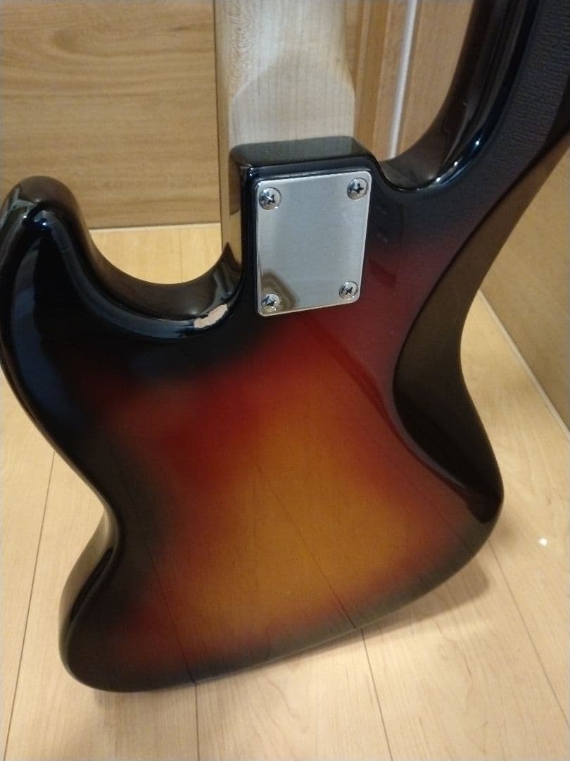 ベース　Bacchus universe BJB-300