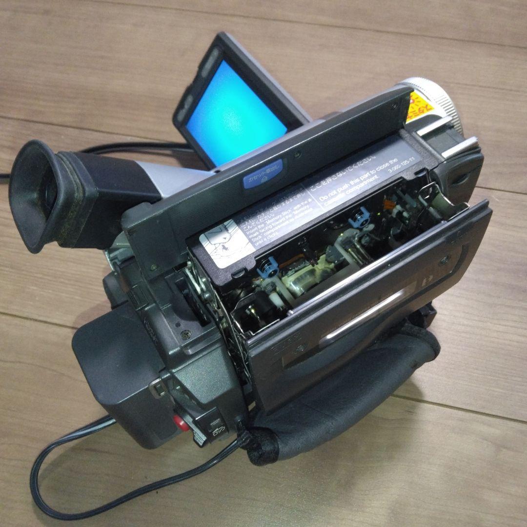 ソニーDCR-TRV620　ビデオカメラ