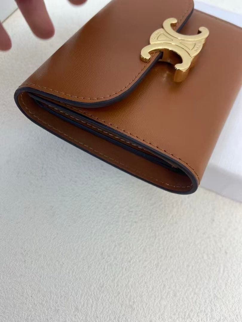 CELINE トリオンフ レザーウォレット ブラウン 中古