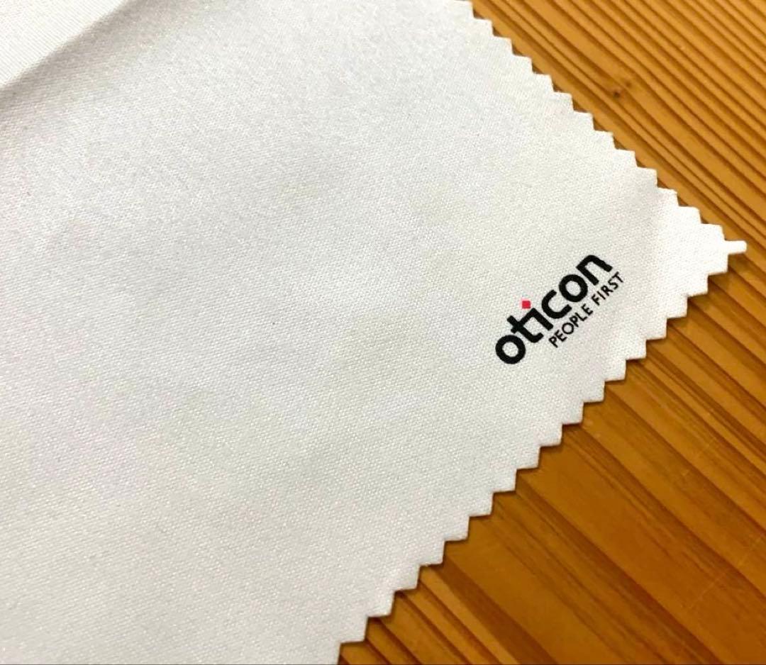 ほぼ未使用　oticon オーティコン　ストリーマープロ　ホワイト