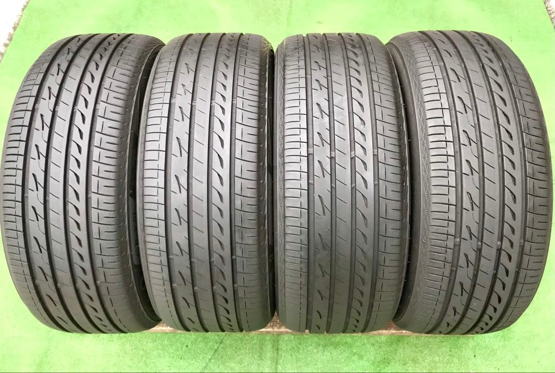 225/45 R17 BRIDGESTONE REGNO GR-XIII、24年