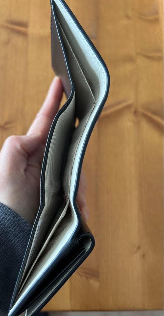 agnès b. コンパクト三つ折り財布