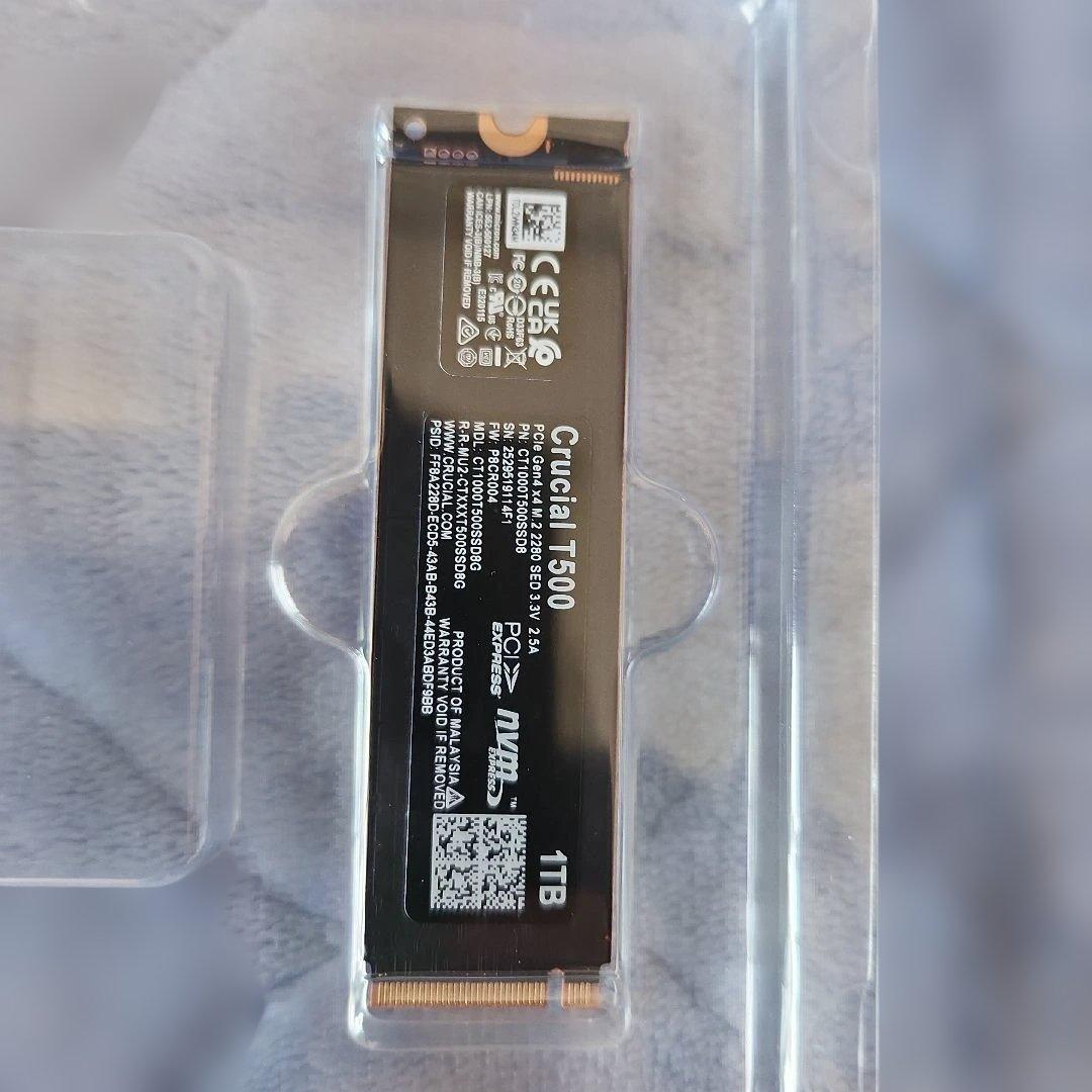 クルーシャル Crucial T500 1TB M.2 SSD