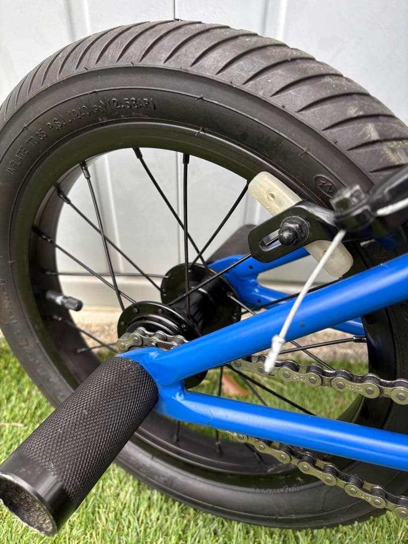 まーぼーさん専用　BMX モーテルワークス　JUICY 青　14インチ