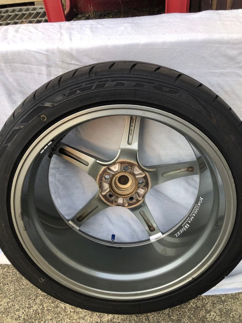 アルミ鍛造 18 7.5j +50 5H 100 ヨコハマ クロイツァー