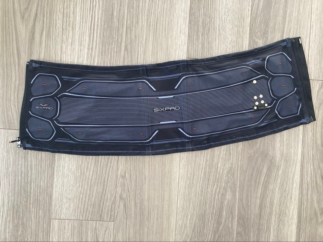 大幅値下げ　SIXPAD Power Suit ブラック　コントローラーつき　M