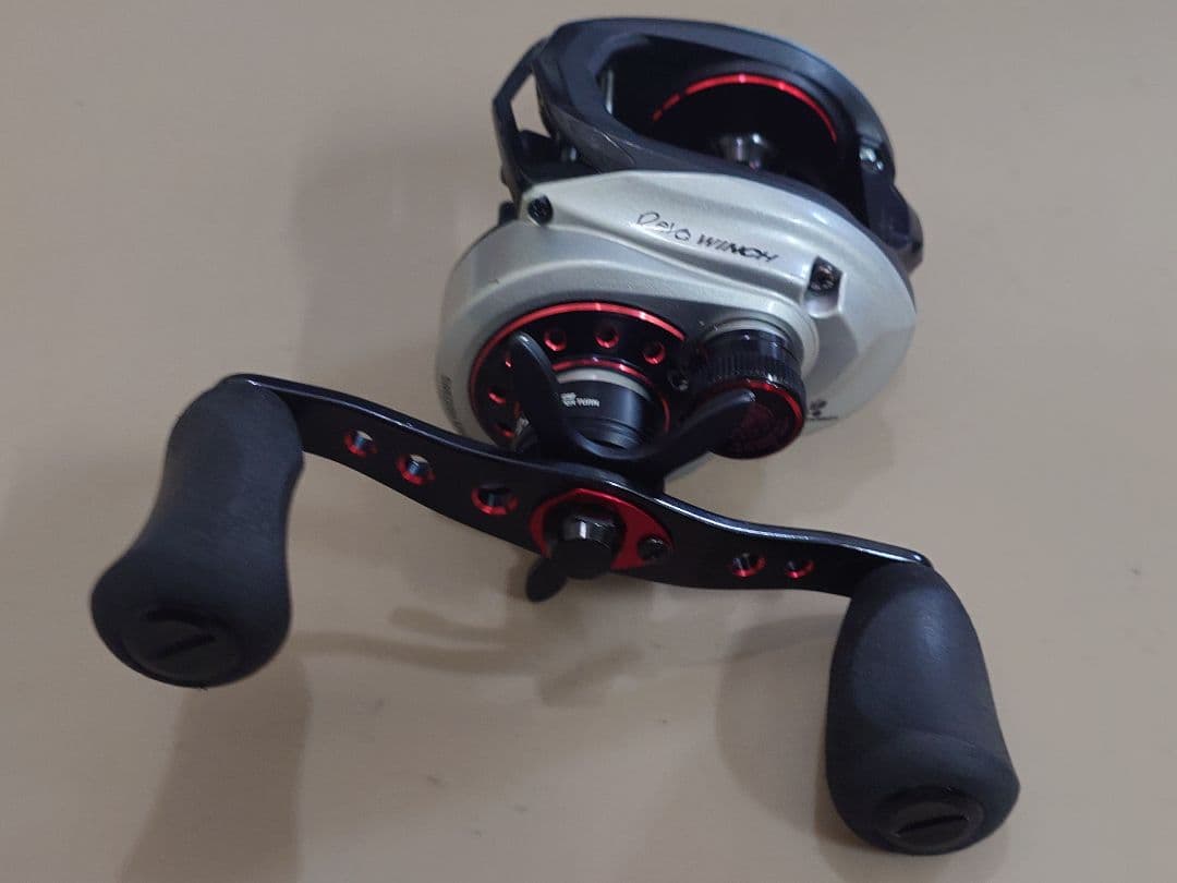 【オーバーホール済】ABUGarcia REVO ウィンチ