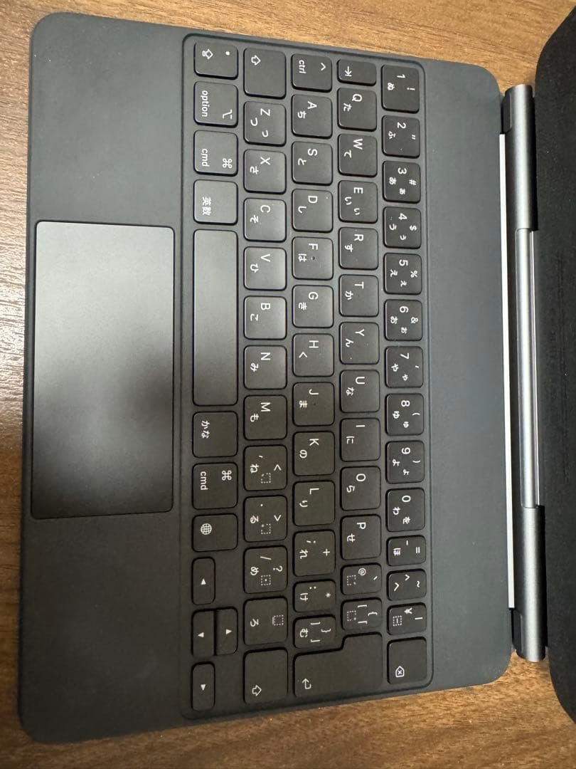 iPad Magic Keyboard 11インチ
