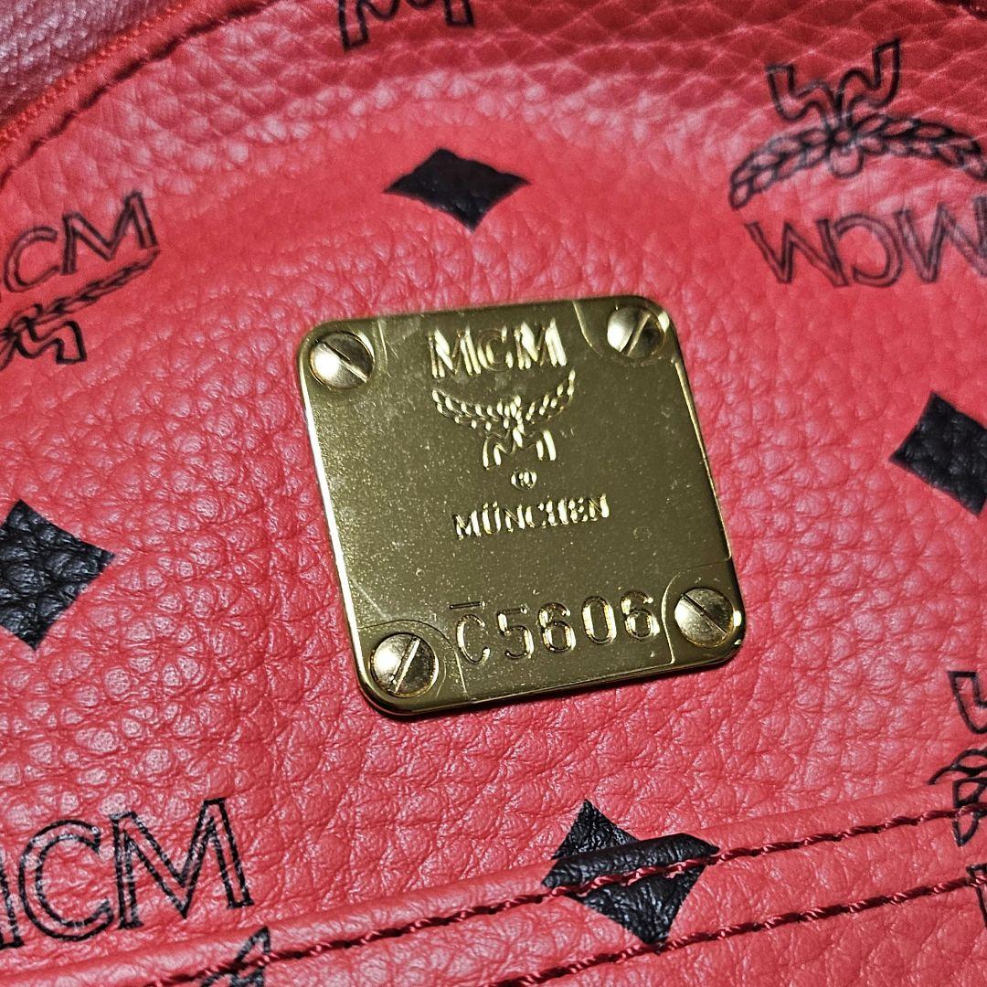 MCM SLING MED STARK　ボディバッグ　ピンク