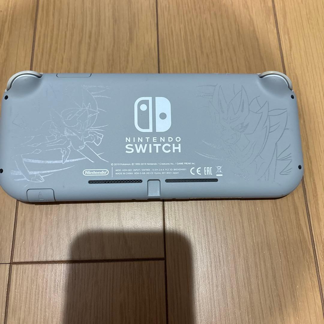 【美品】NINTENDO SWITCH LITE ザシアン・ザマゼンタ+ソフト