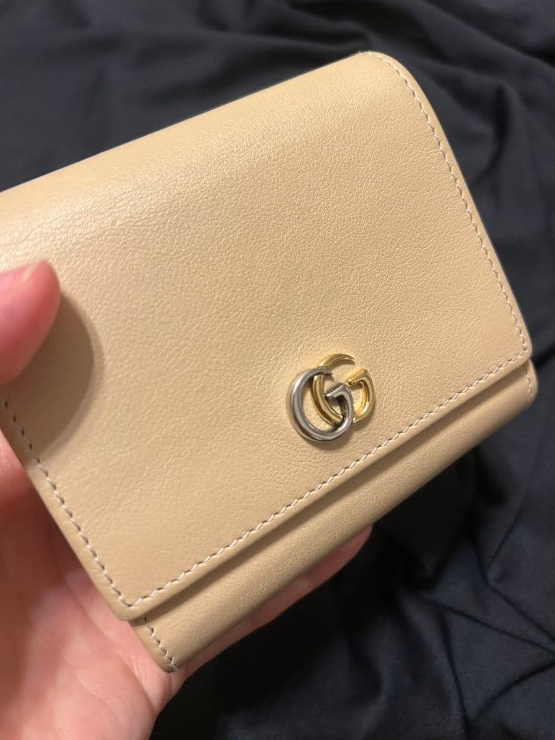GUCCI グッチ GGマーモント 三つ折り財布 ベージュ コンパクトウォレット