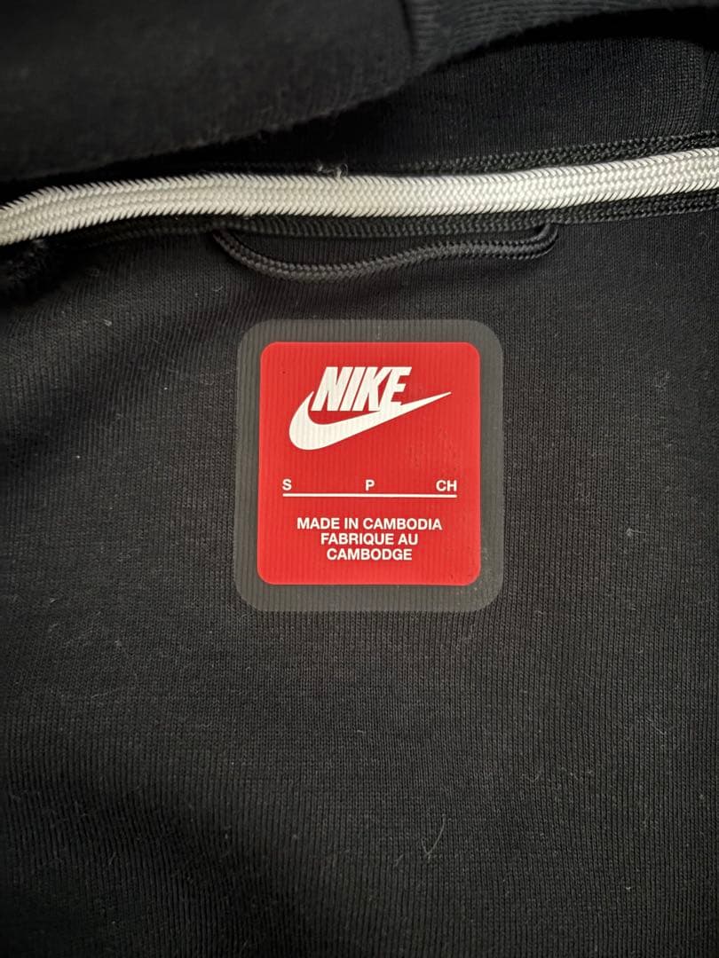 Nike テックフリース上下セットS 赤タグ