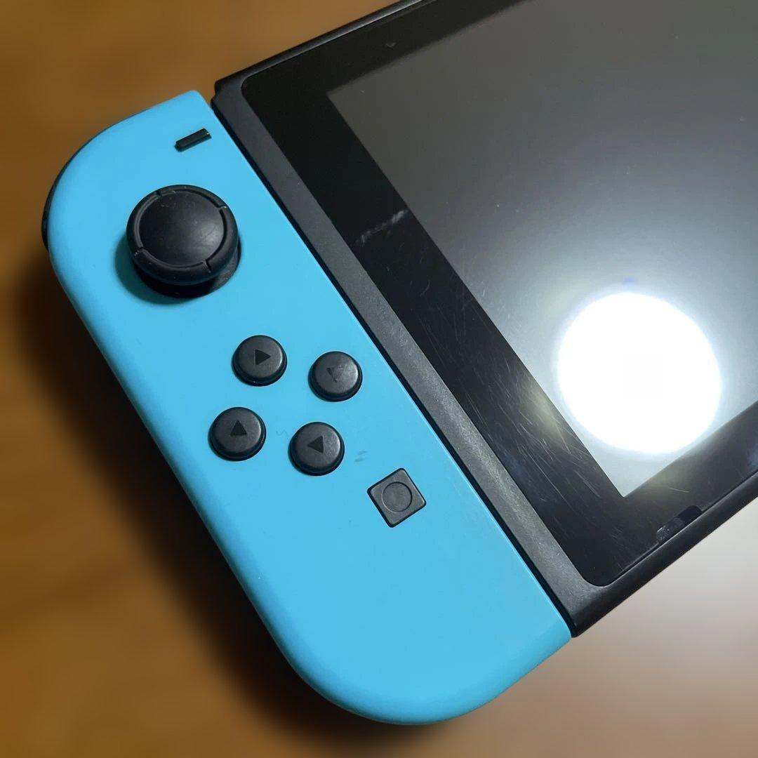 Nintendo Switch 本体 赤/青　+　周辺機器