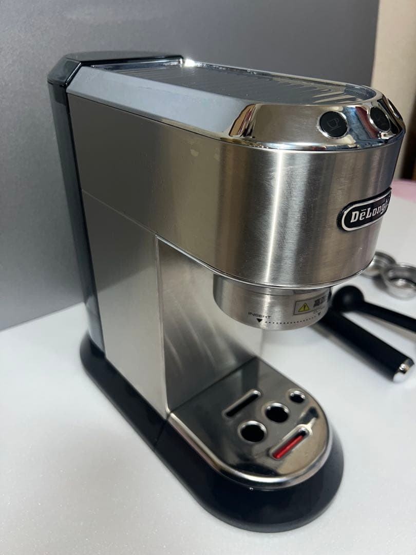De'Longhi エスプレッソマシン 本体と付属品 EC680M