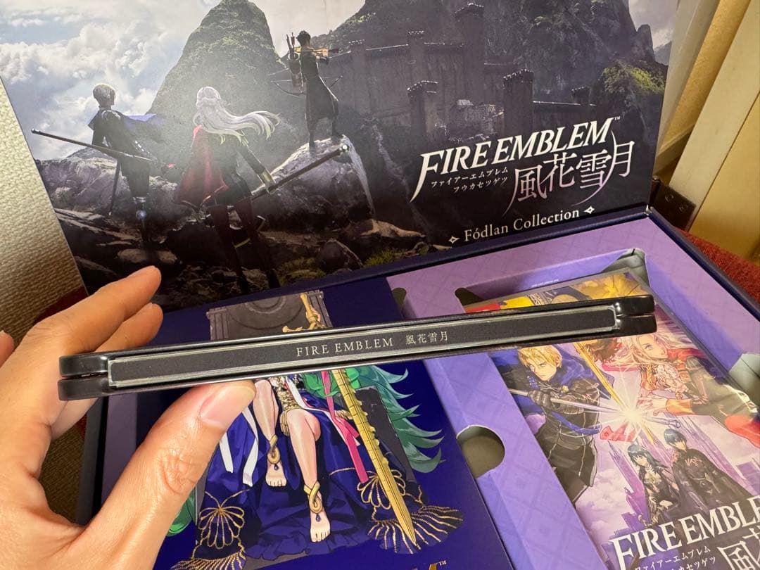 FIRE EMBLEM 風花雪月 フォドラコレクション ※ゲームカードなし